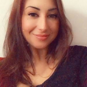 Meet your Posher, Stephanie